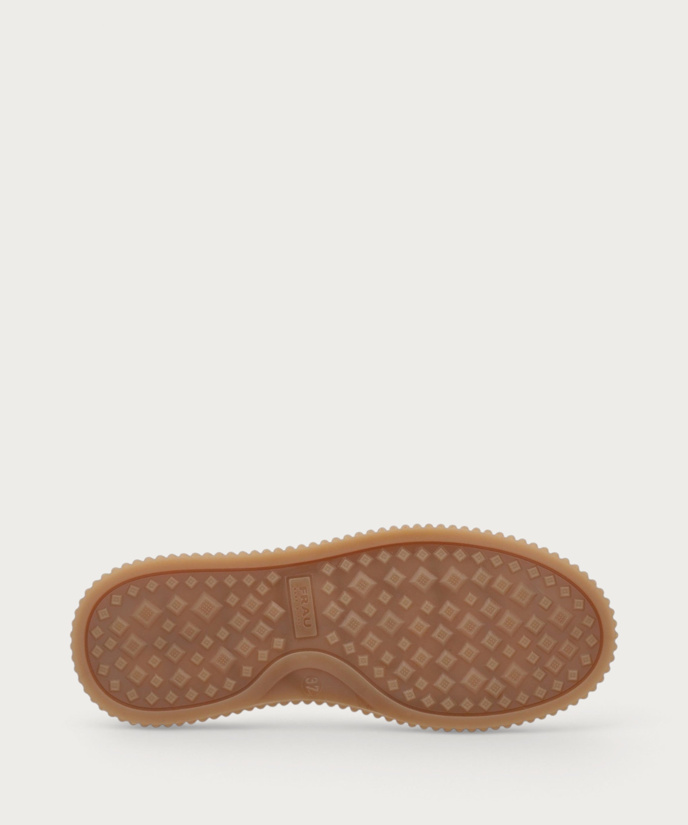 Women's sporty-casual Beatle boots in light brown