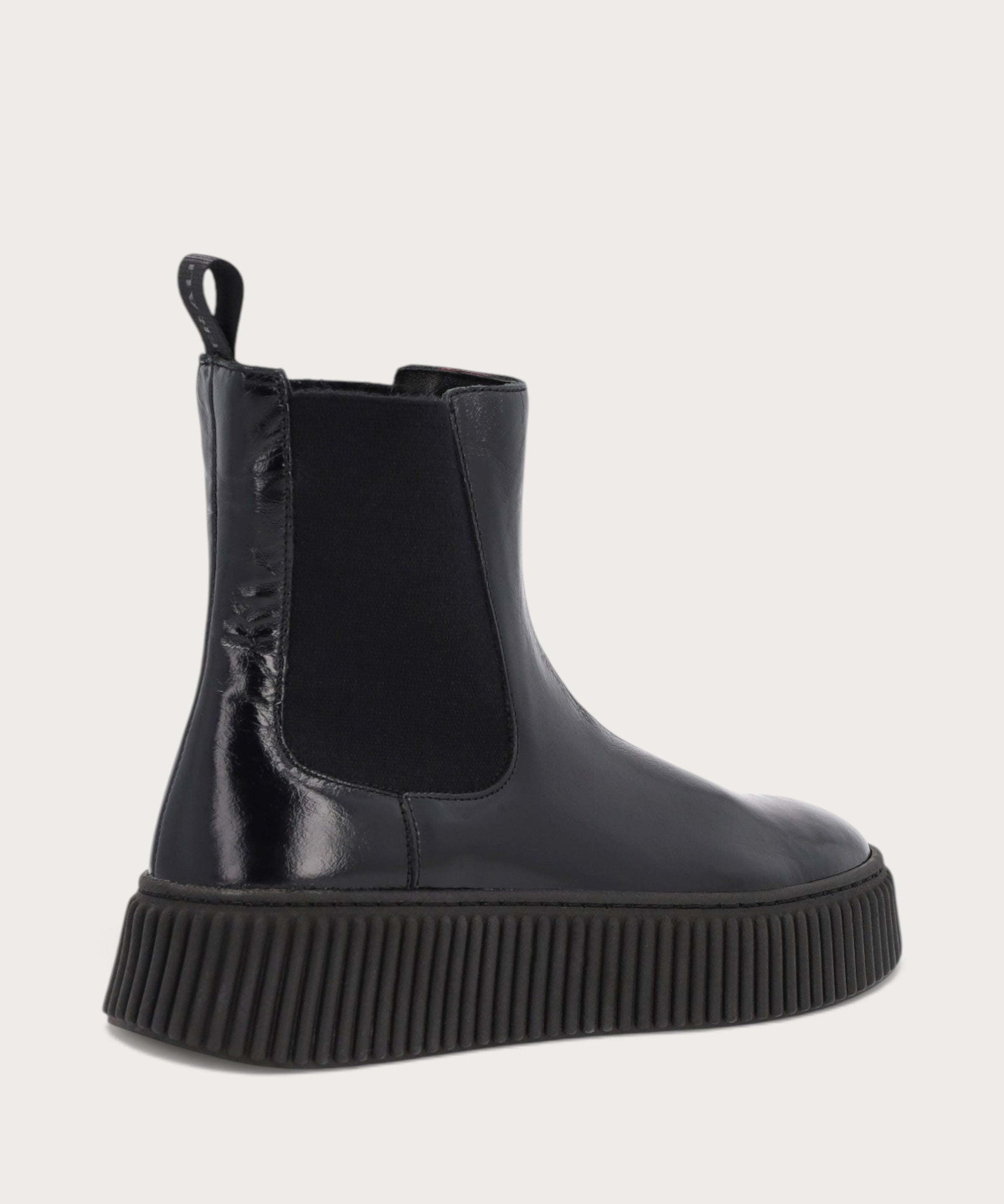 Women's sporty-casual Beatle boots in polished black leather