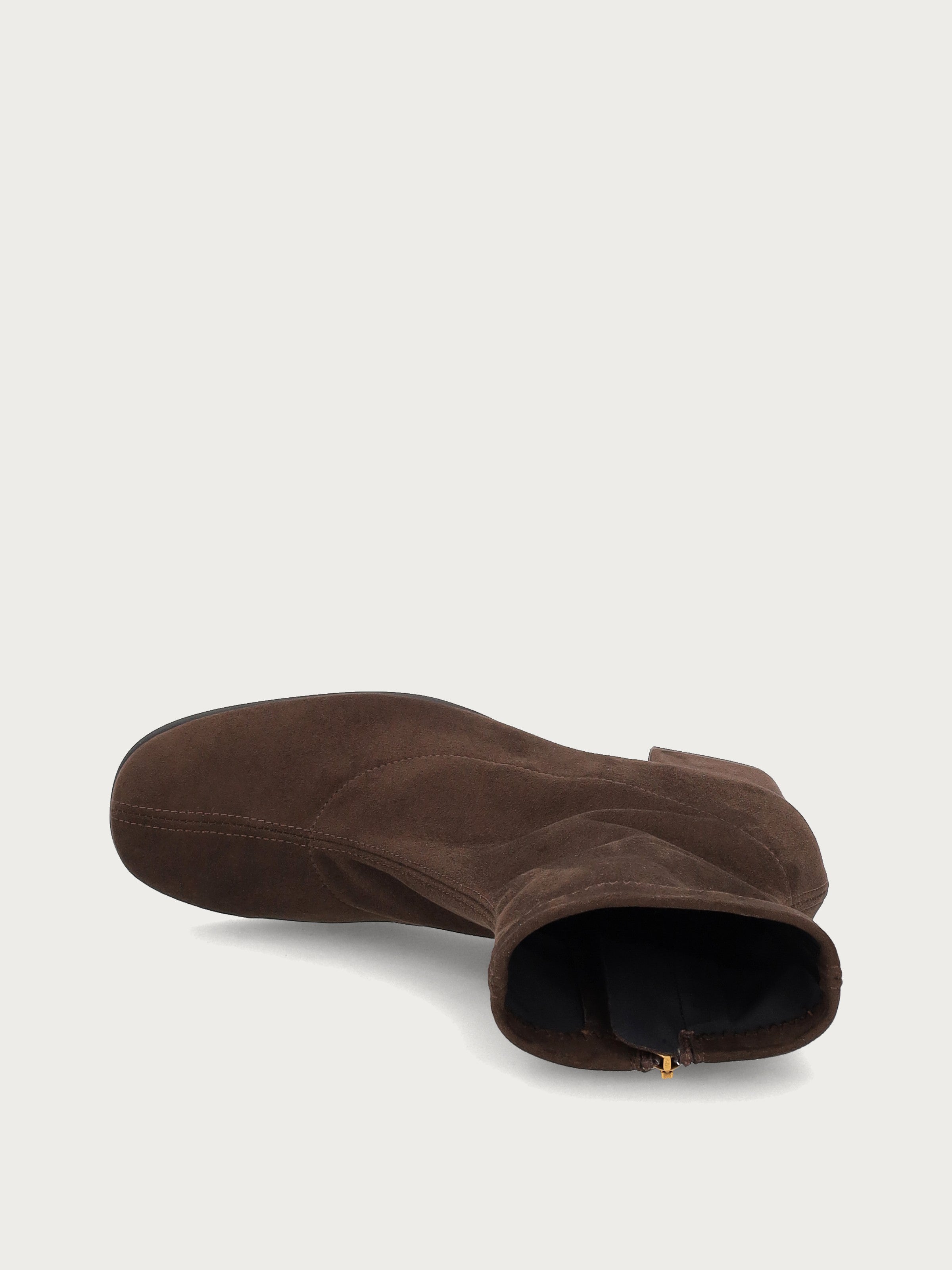A68N7_CACAO_40