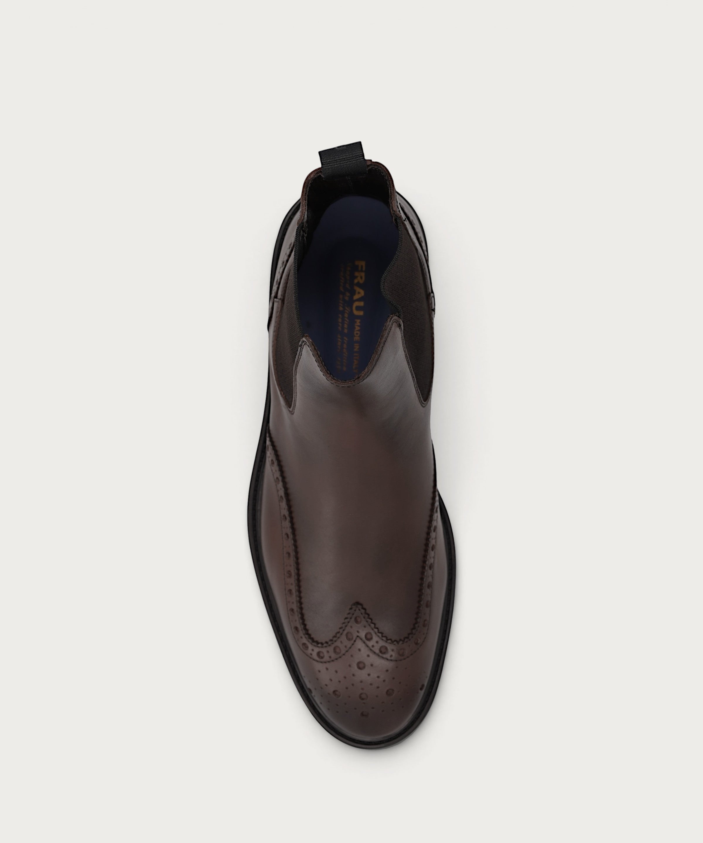 Men's brown calfskin Beatle boots with wing-tip design