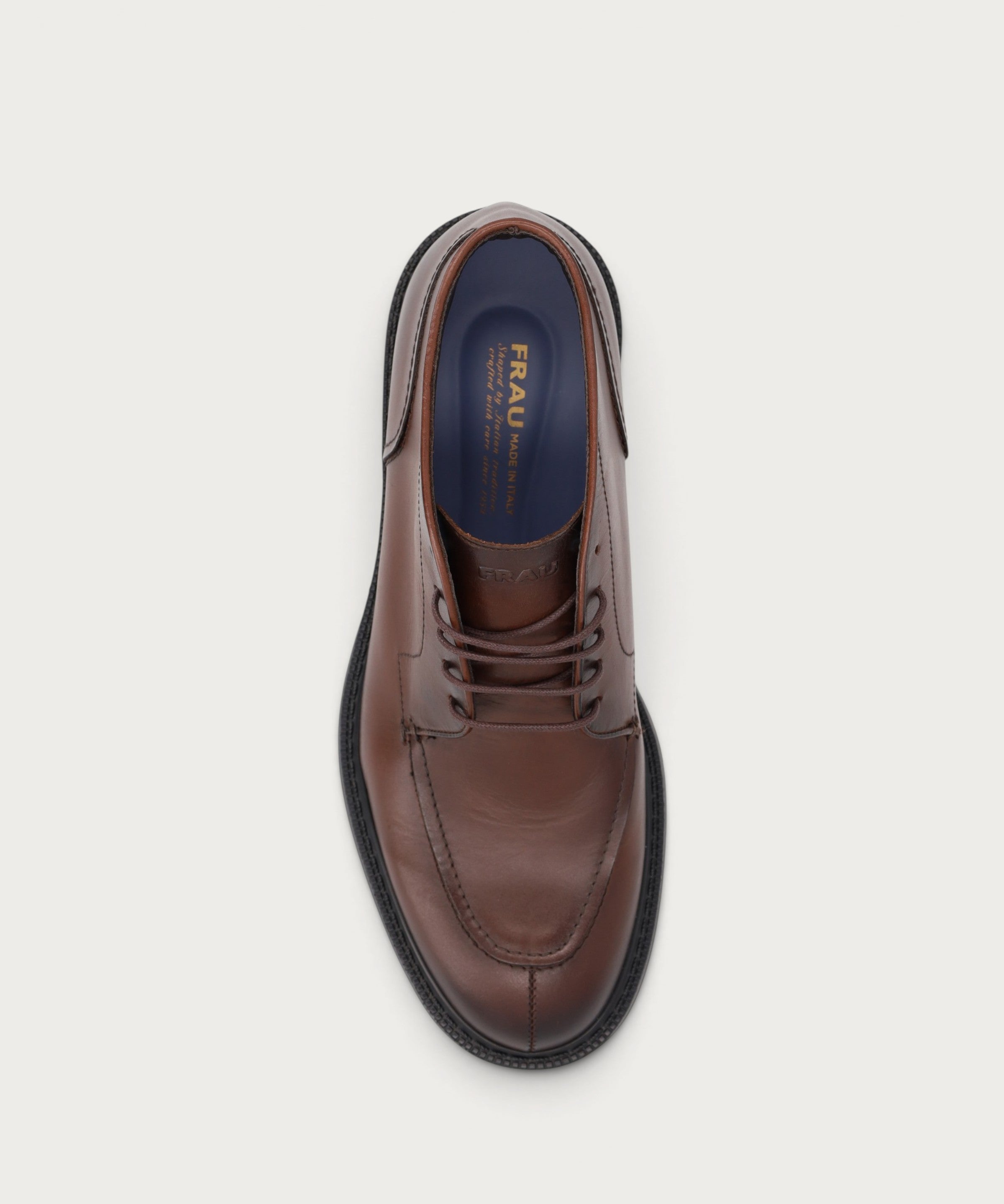 Men's lace-up ankle boots in airbrushed brown calfskin