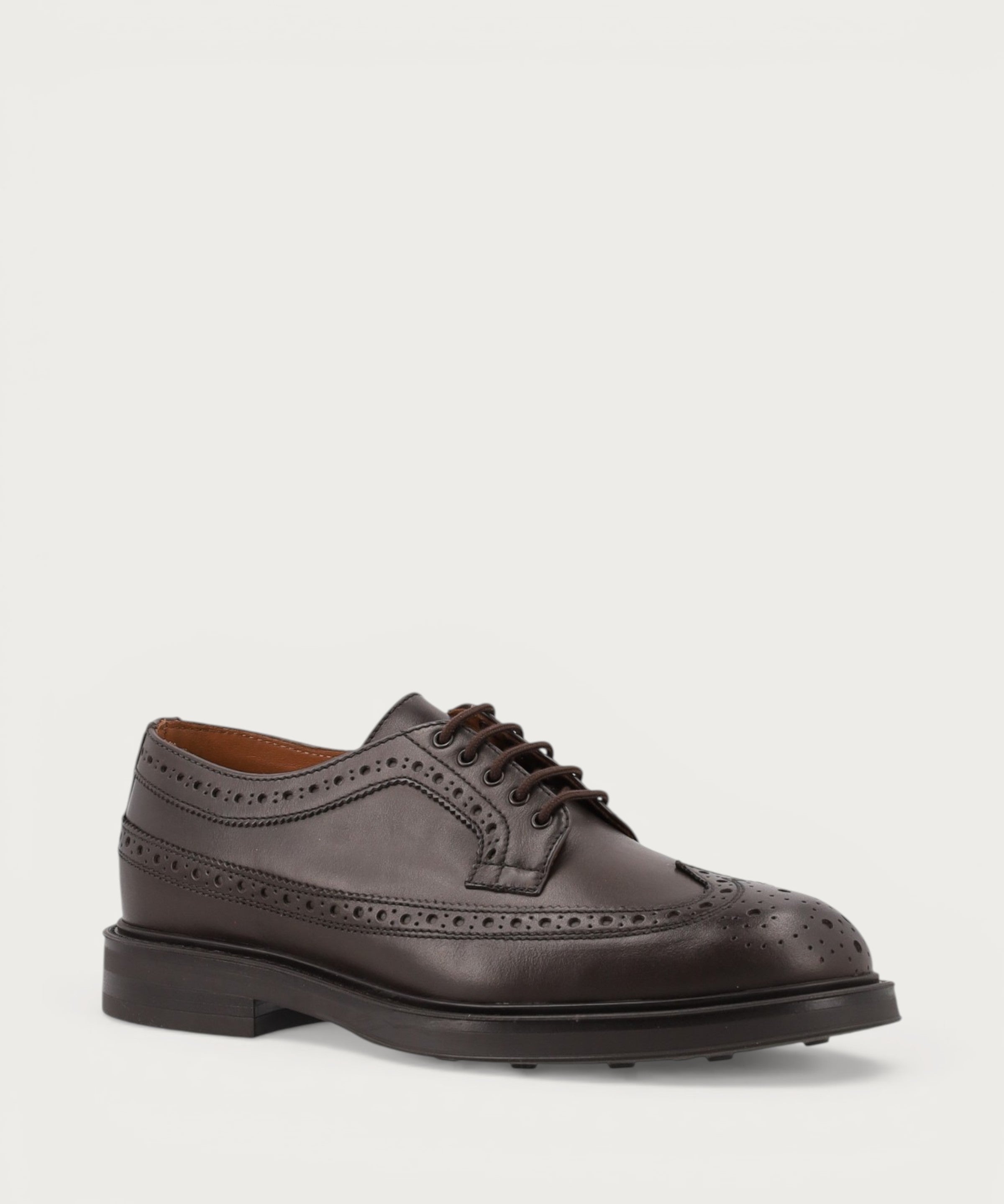 Men's dark brown leather lace-up shoes with wing-tip design