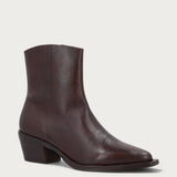 Brown leather Texan ankle boots with zip