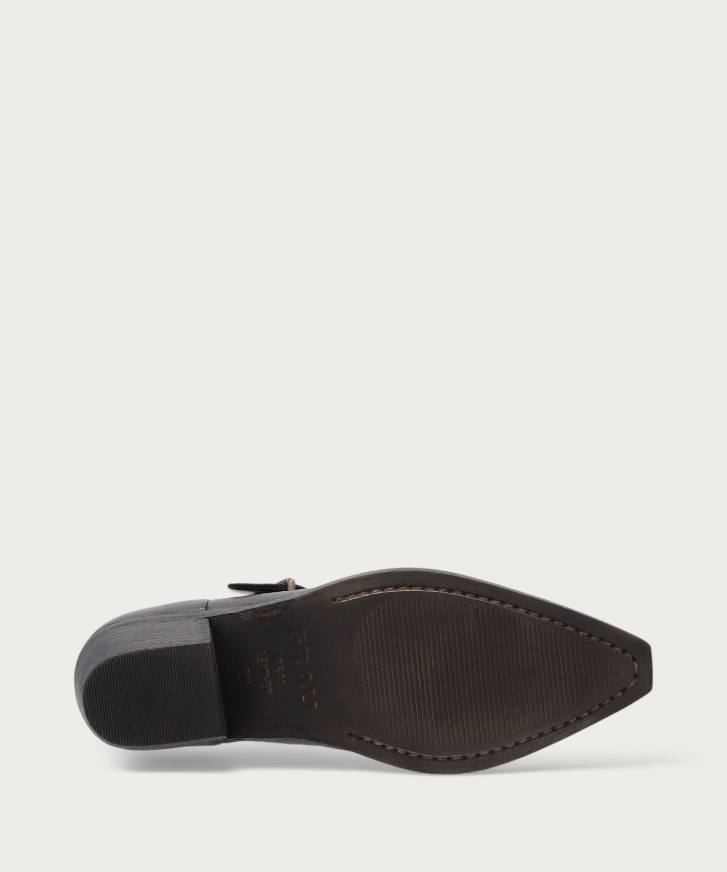 Texan-style heeled shoes in black leather