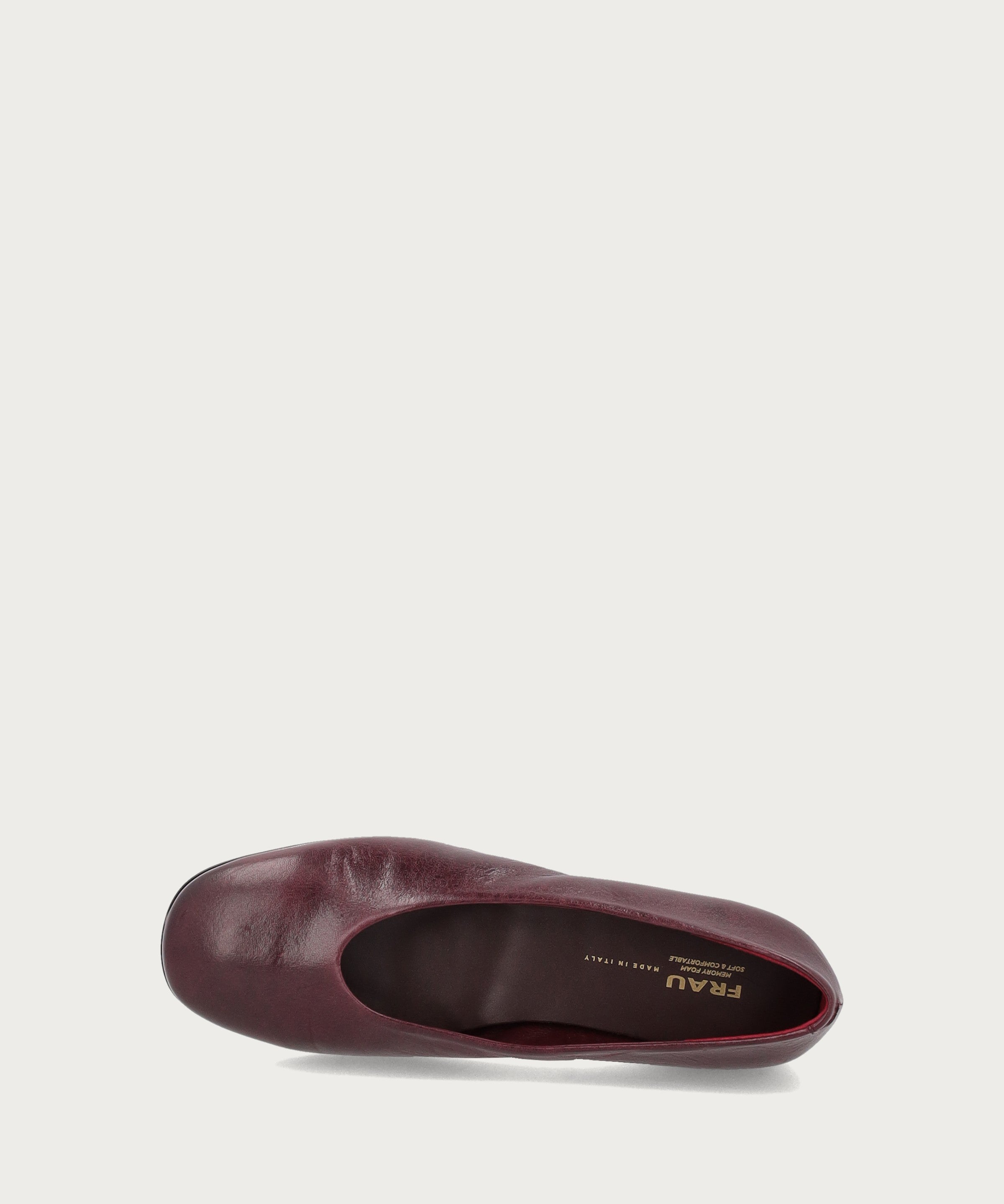 Burgundy leather almond-toe pumps with round heel