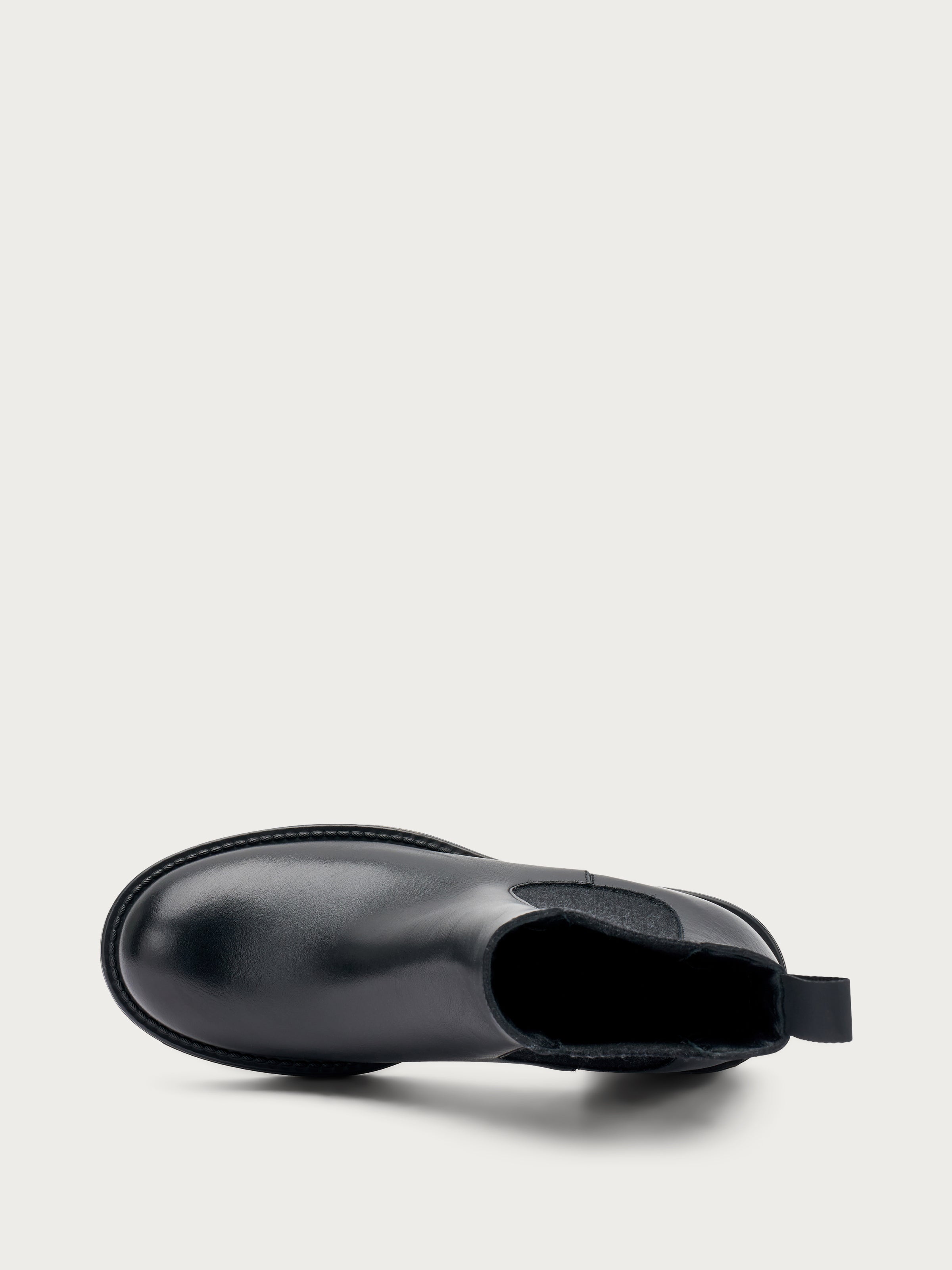A82N5_NERO_40