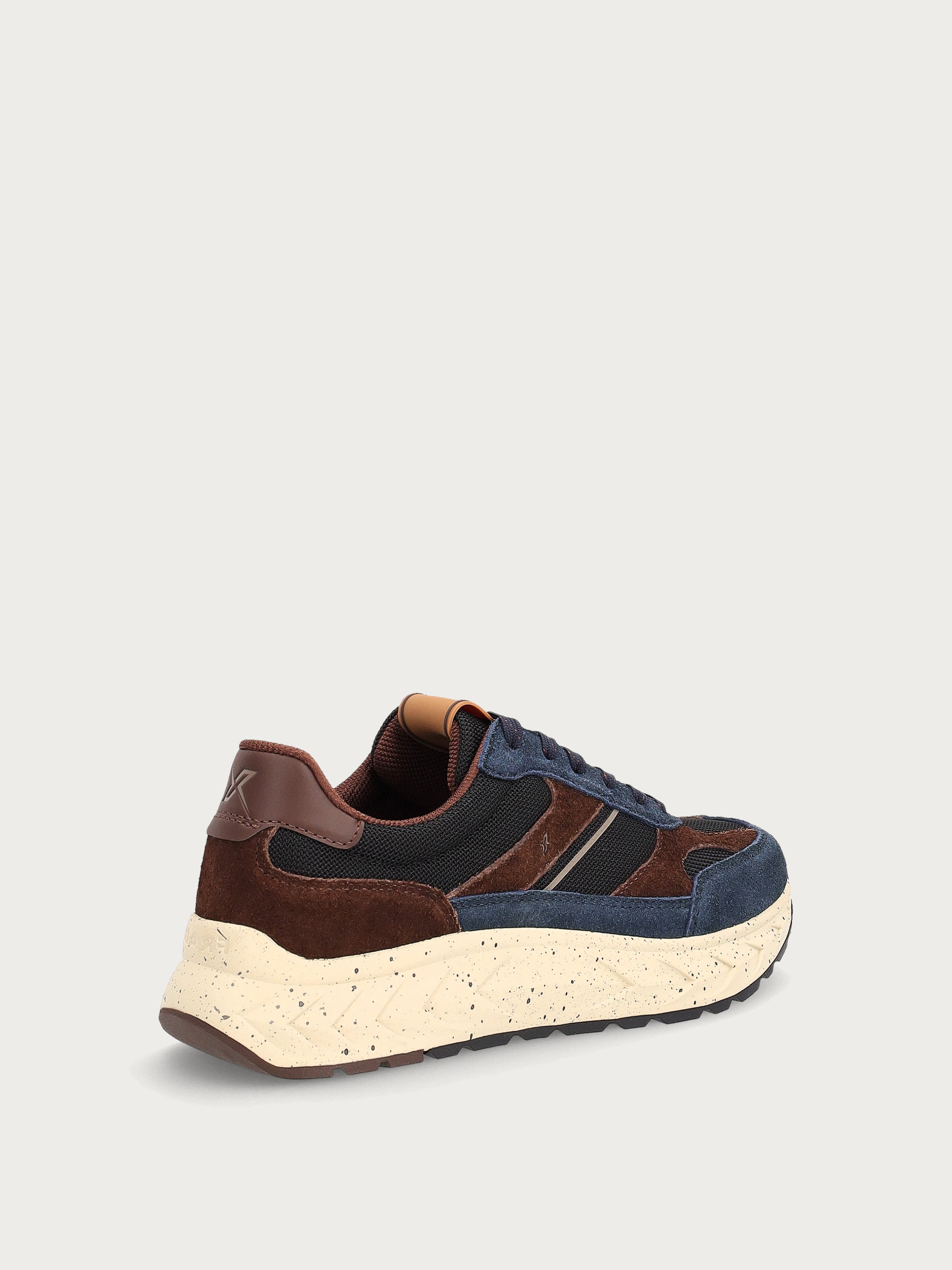 AX065_BLBLCH_40